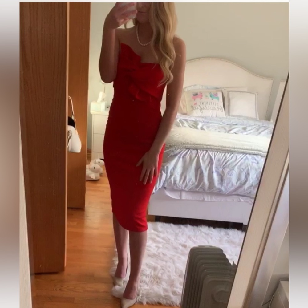 Gorgeous red midi dress